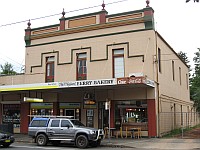 NSW - Berry - Old shop (15 Feb 2010)